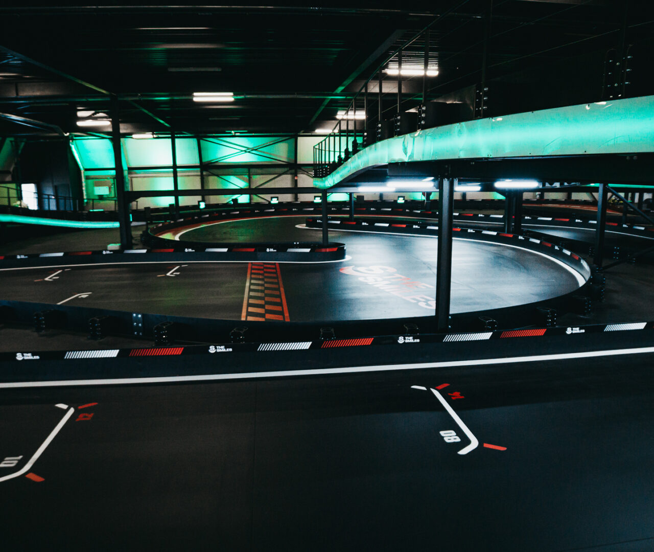 BE002-Track-Photo-WEB-22
