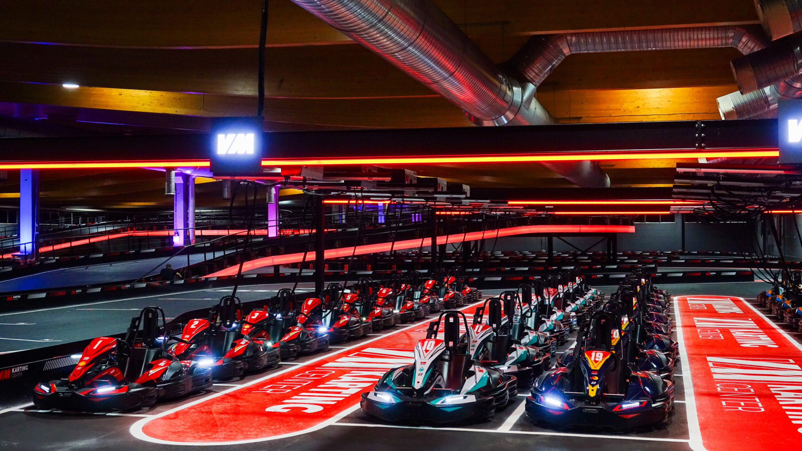FL002-VM Karting-Creative